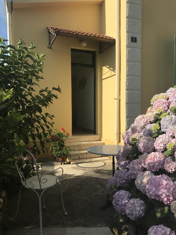 ホテル House Grabic ティヴァト エクステリア 写真